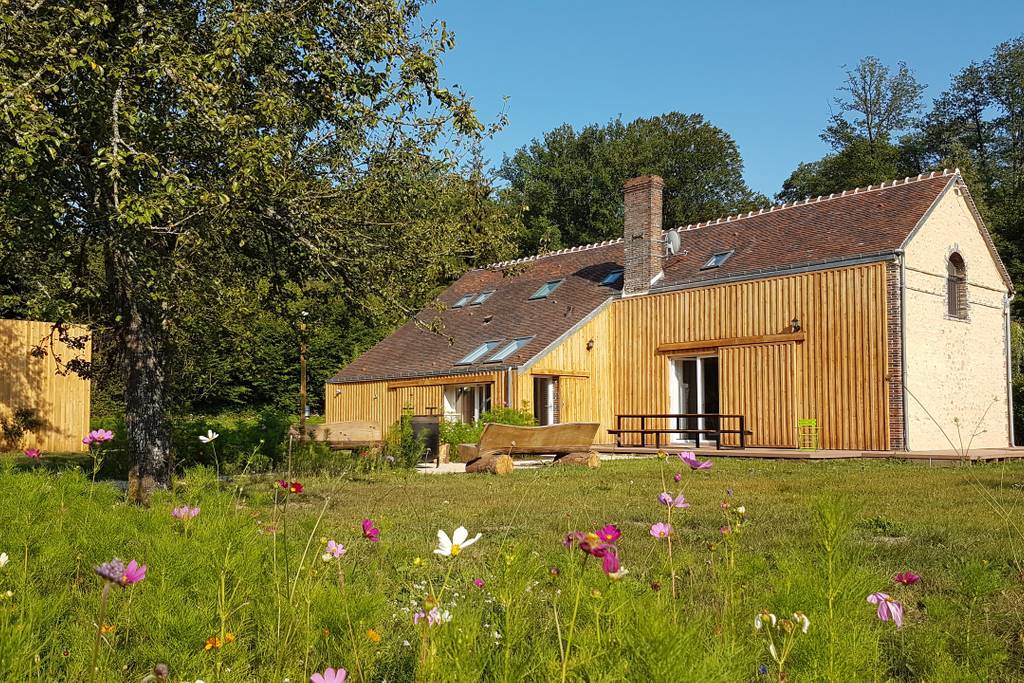 tourism_country_cottage